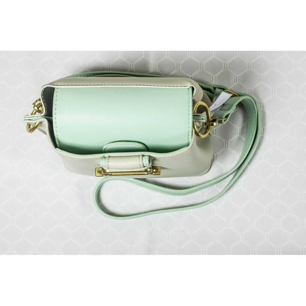 Green-Sling-Bag5