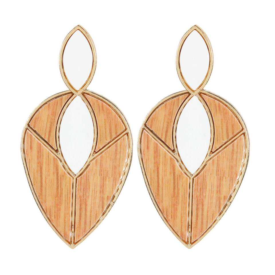 fashion jewelry for allergy-prone ears