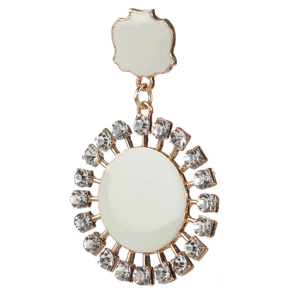 trendy earrings