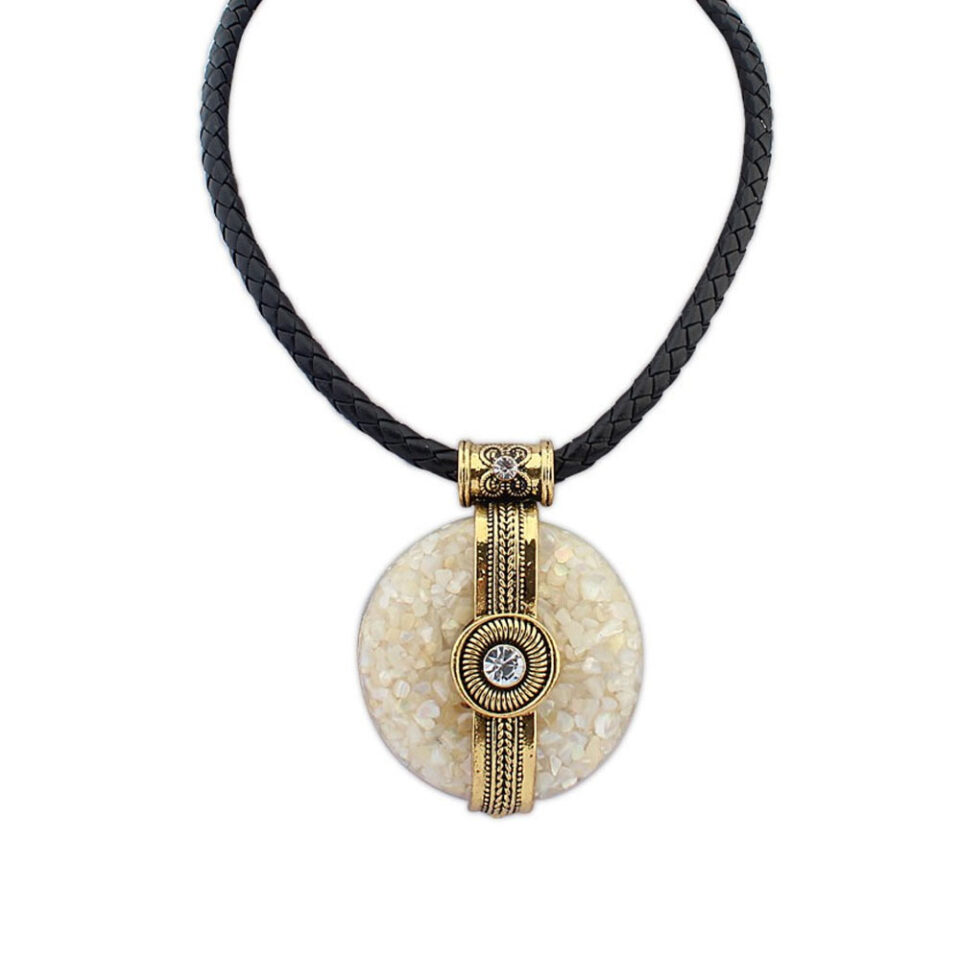 Encircle charm Necklace