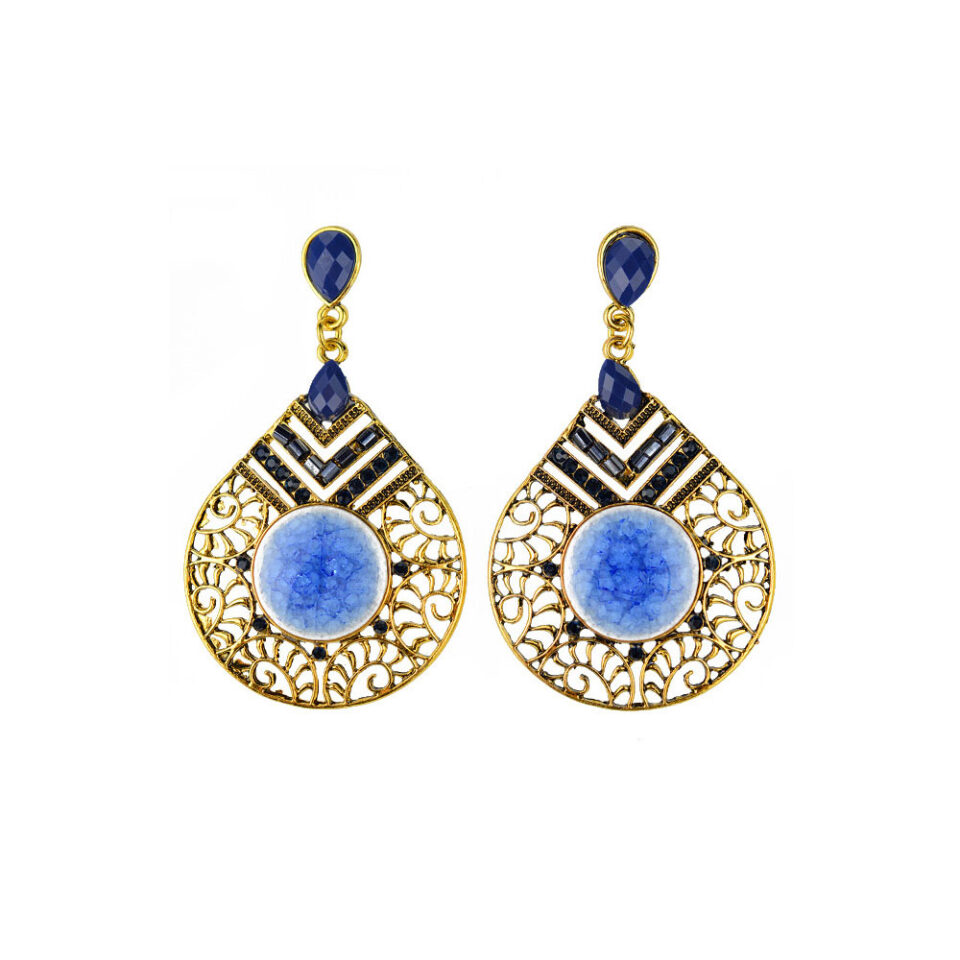 different types of earrings