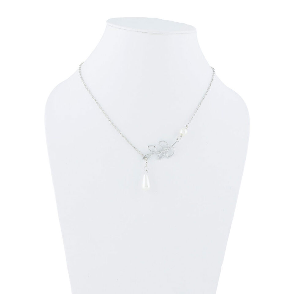 silver office wear necklace