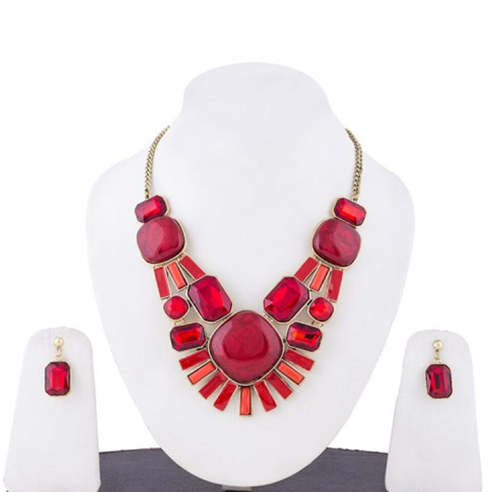 sensitive skin-friendly necklace set