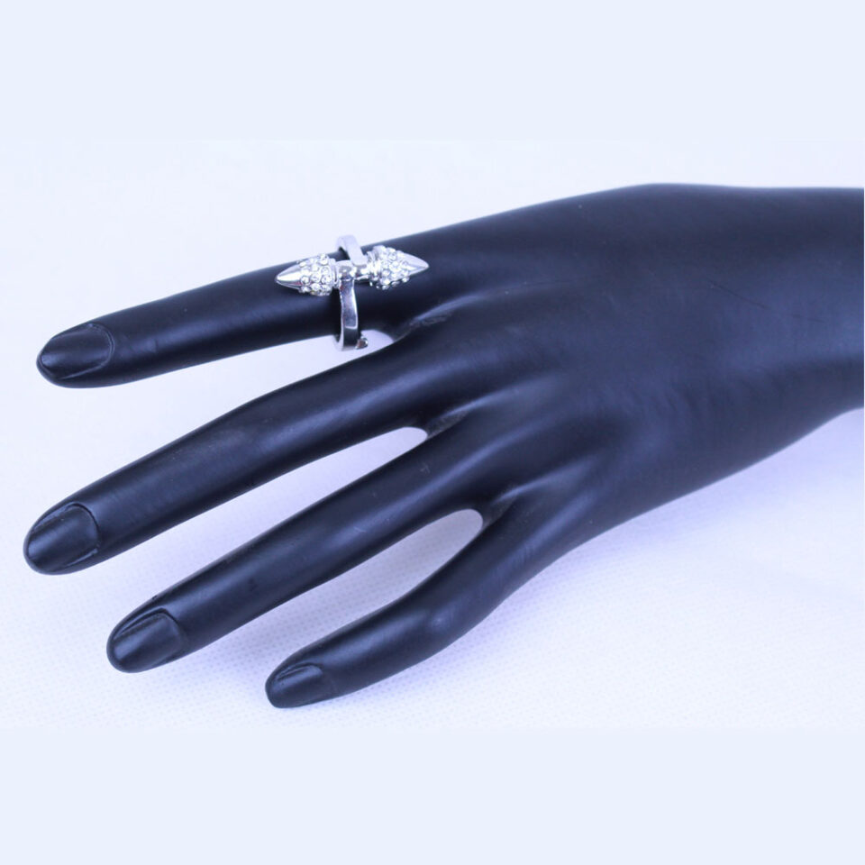 fashionable ring for party wear