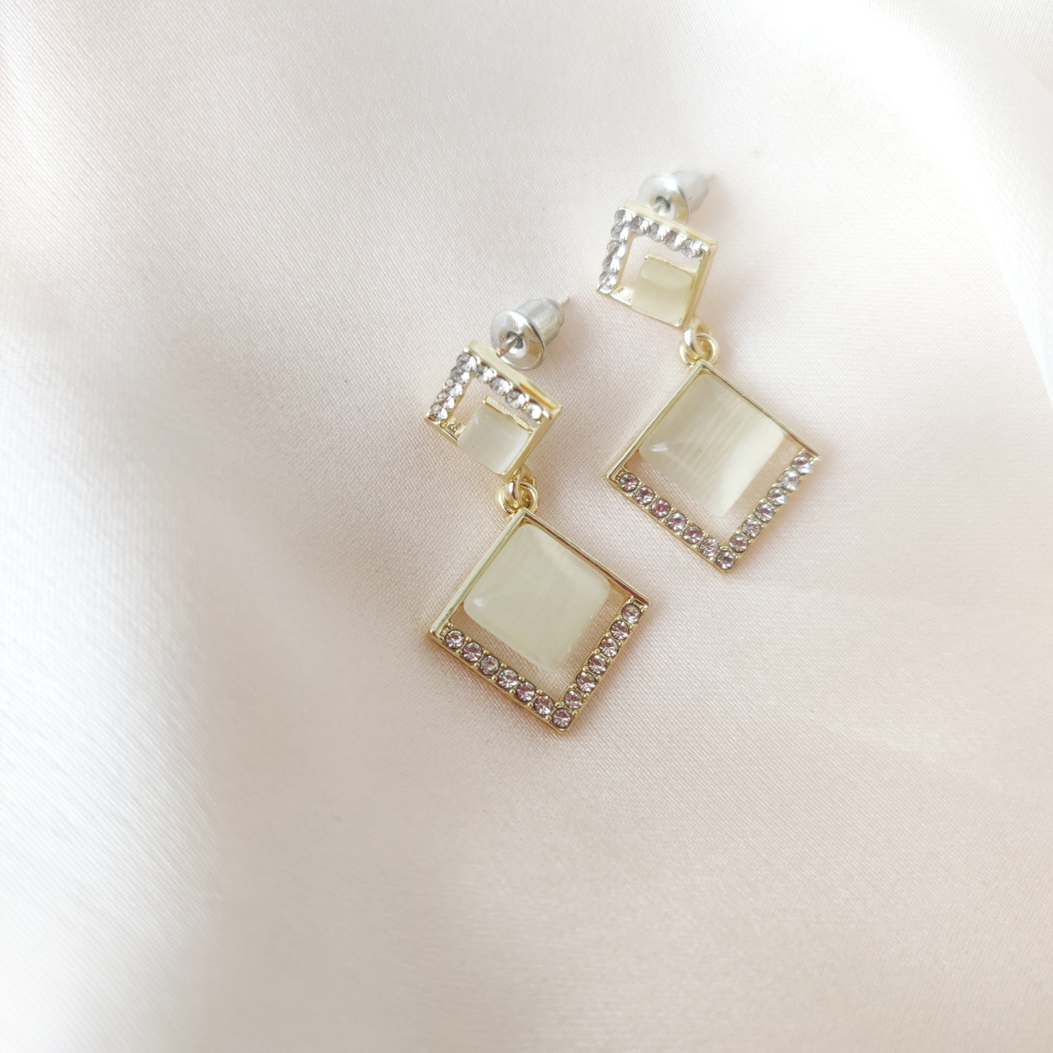 premium hypoallergenic jewelry