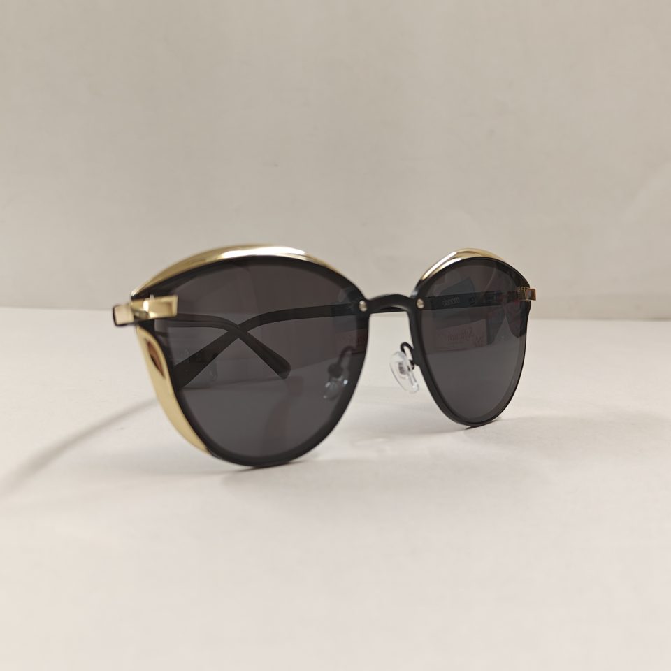 UV-protective sunglasses