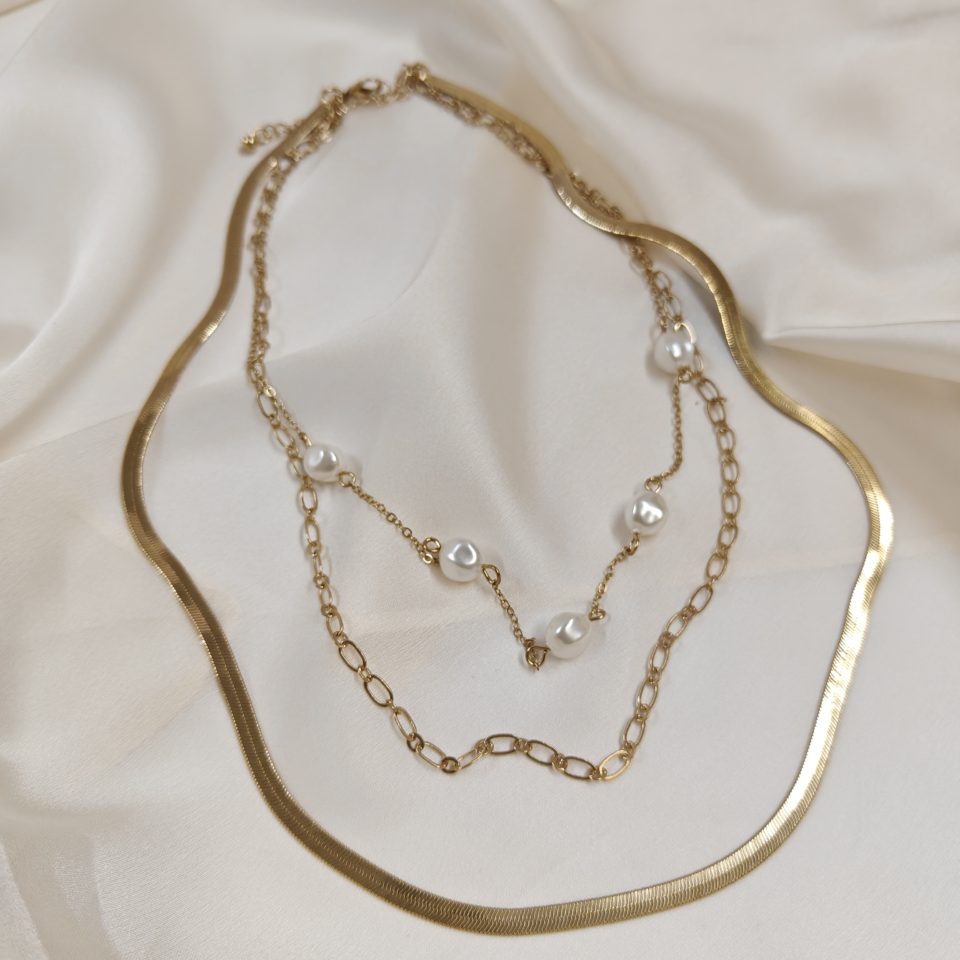 beaded chain necklace