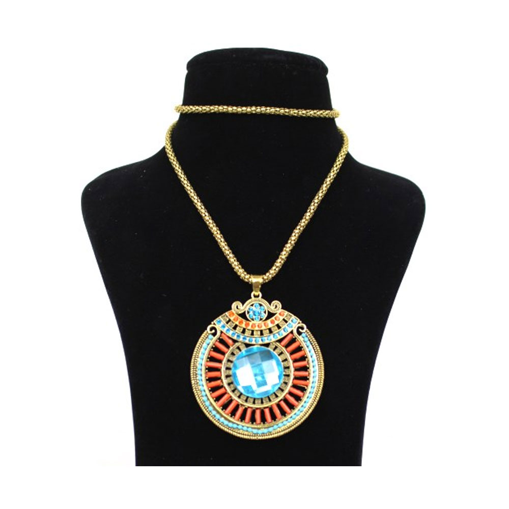 Midnight-Mystery-Exclusive-Pendant-Necklace2