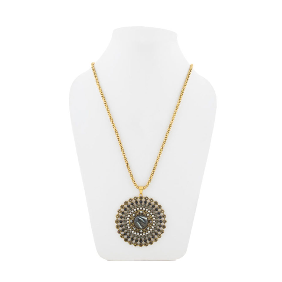long chain black pendant necklace